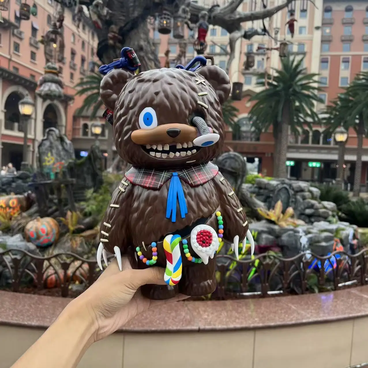 

Официальные универсальные студии, ведро для попкорна с медведем Hamikuma на Хэллоуин, контейнер для хранения медведя ужасов, коллекционный сувенир, подарок