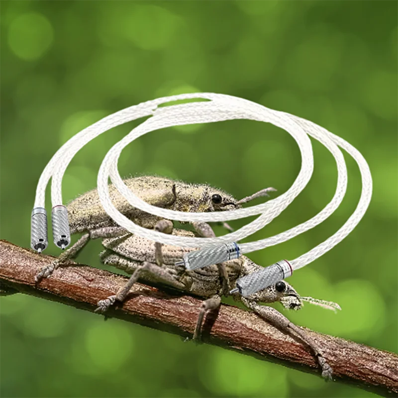 

Broadcast-Grade RCA Extension Cord - Silver-OCC 8AG w/Carbon Fiber Locking Terminals (Triple-Shielded Analog Sync)​