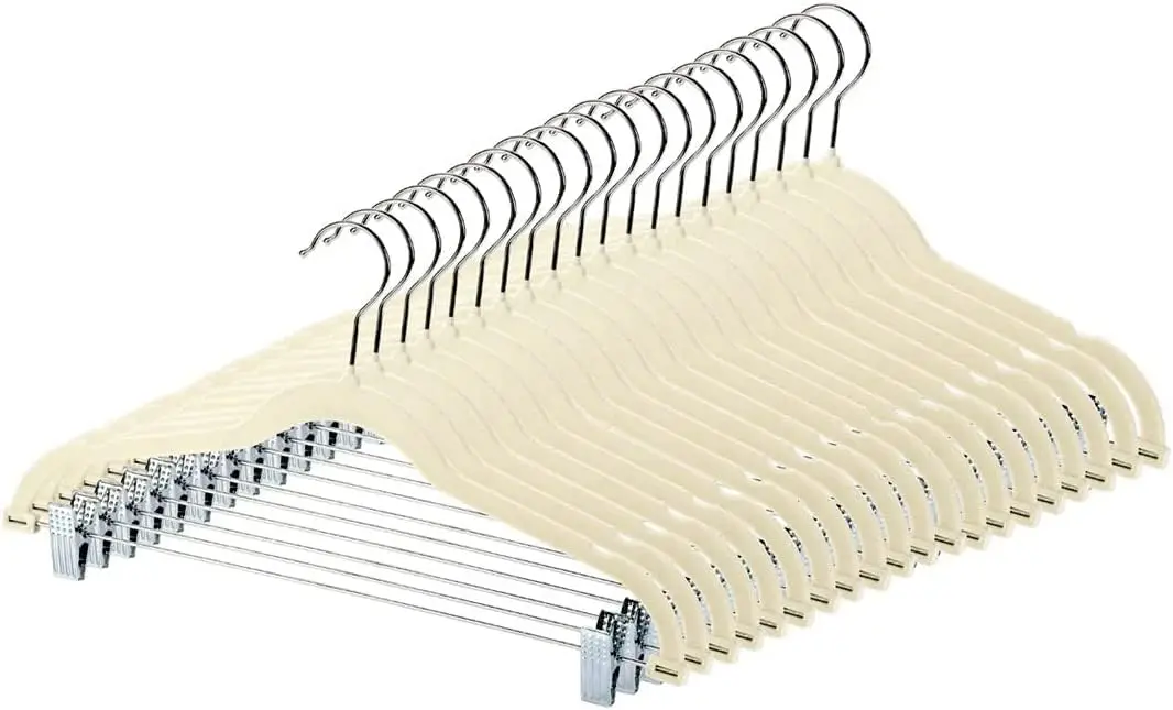 

Вельветовые вешалки для брюк и юбок с зажимами - набор из 20 бежевых нескользящих прочных вешалок для экономии места, 16,7 дюймов в длину