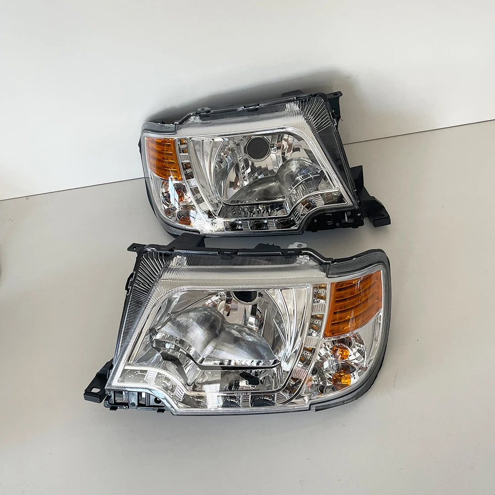 Car Headlights LED For Nissan Navara P27 2010-2014 Dongfeng Ruiqi 26060-P2760 26010-P2760