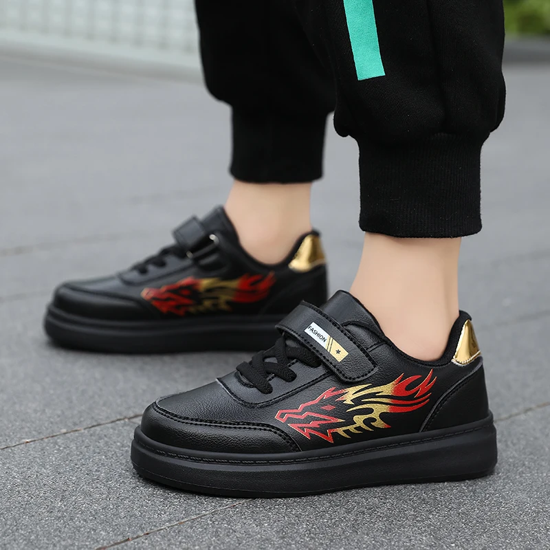 New Low Cut Lightweight Children Sports Shoes Autumn Support Balance Running Shoes Outdoor Anti Slip Wear resistant Casual Shoes