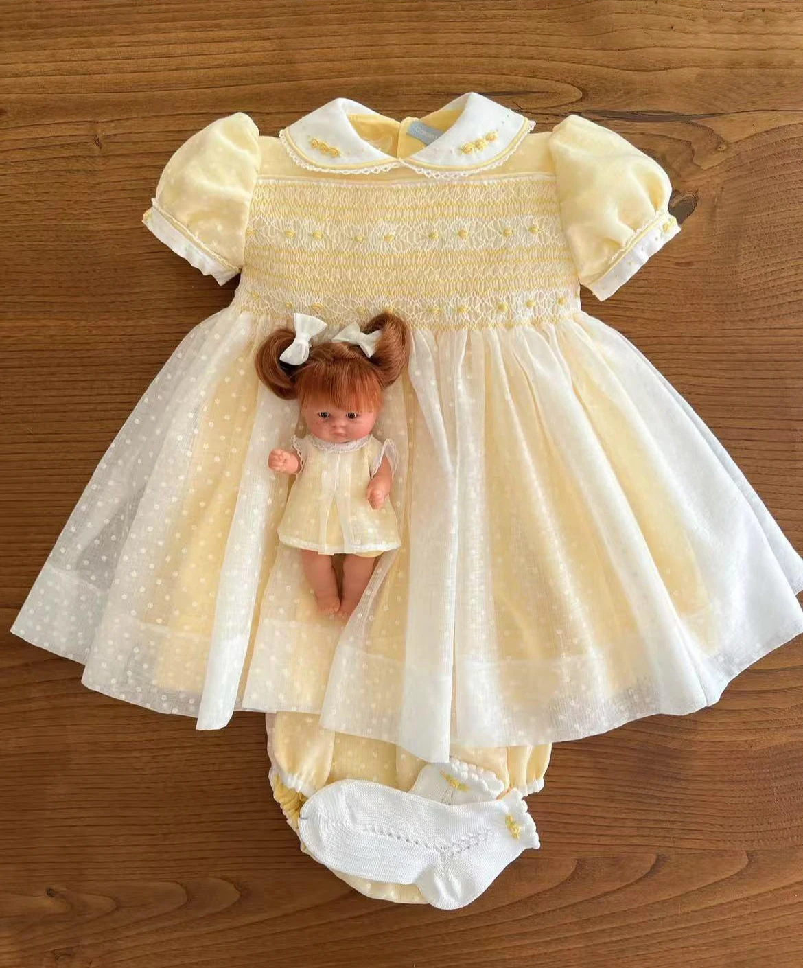 

0-12Y Baby Girl Summer Handmade Embroidery Smocked Yellow Vintage Princess Dress for Birthday Photography Holiday Eid A267