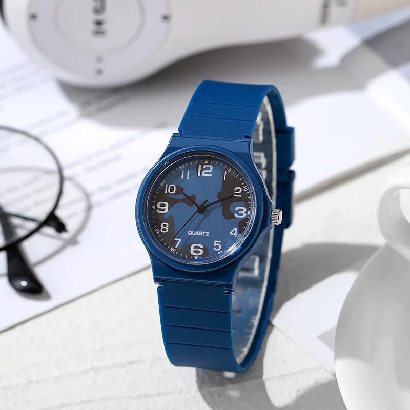 New fashionable children's watch camouflage quartz watch pointer style simple children's student watch