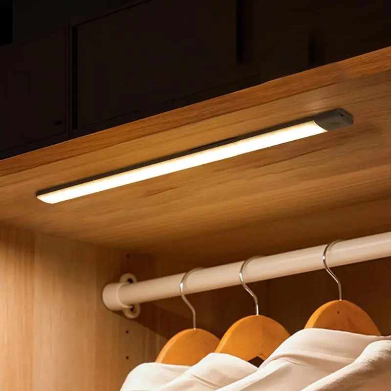 Led sotto l'armadio luce notturna USB ricaricabile sensore di movimento armadio luce cucina camera da letto illuminazione lampada da parete o armadi armadio