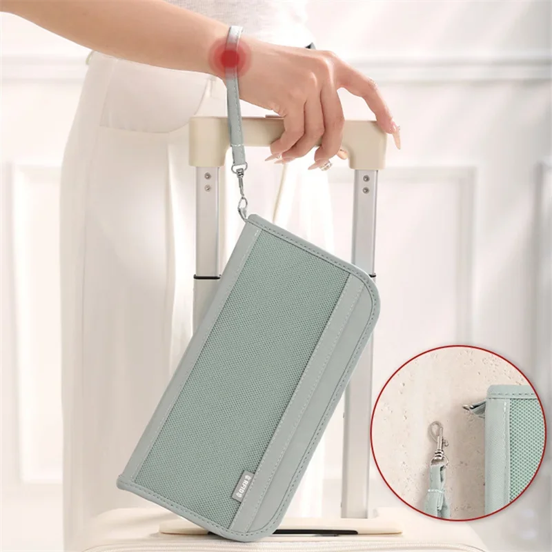 Fashion Waterproof Storage Bag Boarding Passport Handheld Anti-theft Card Swiping Pouch Scratch Resistant Wear-resistant Wallet