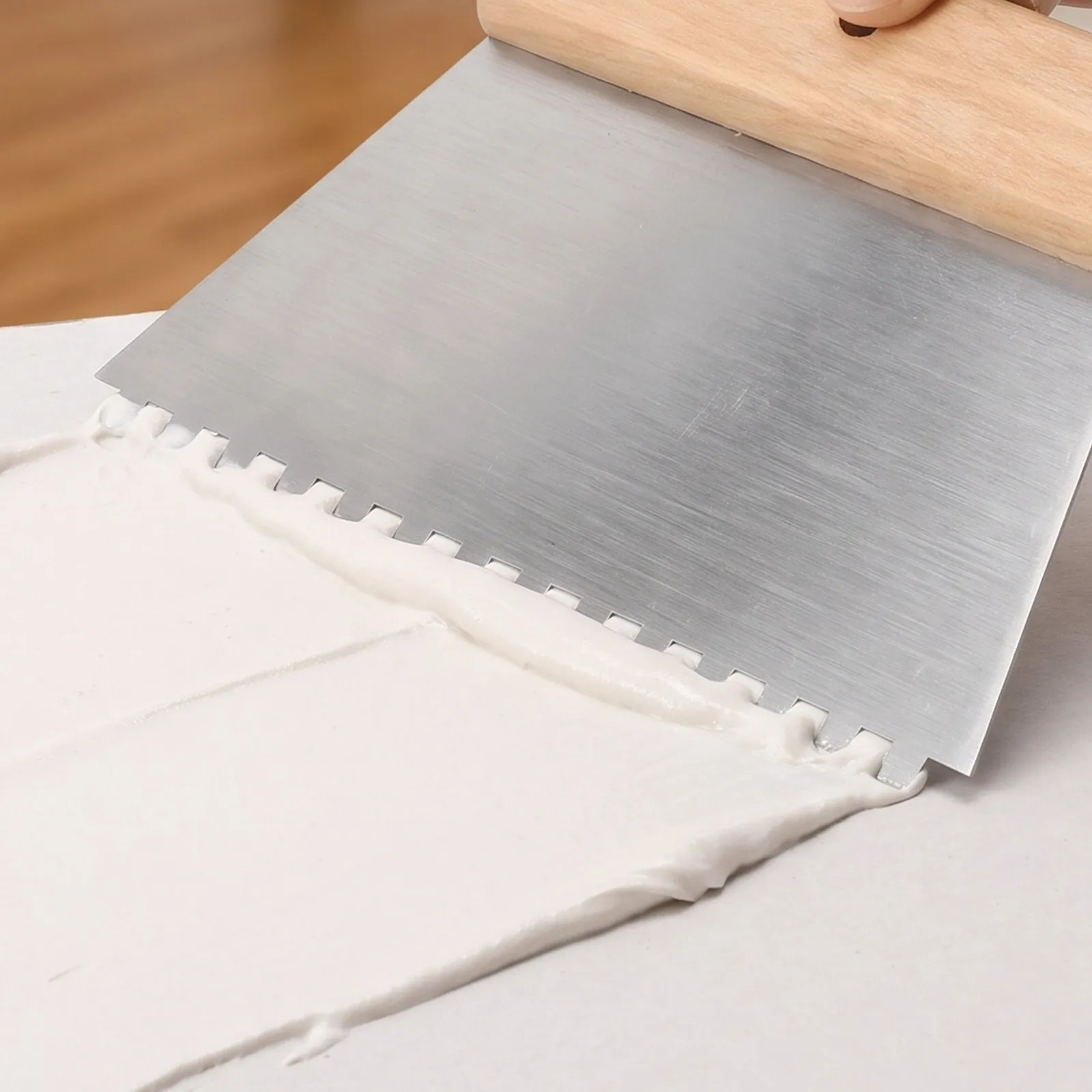 Serrated Edge Wall Paint Scraper Stainless Steel Multi Purpose Drywall Tool for Putty Applying Wallpaper Removal and Plaster