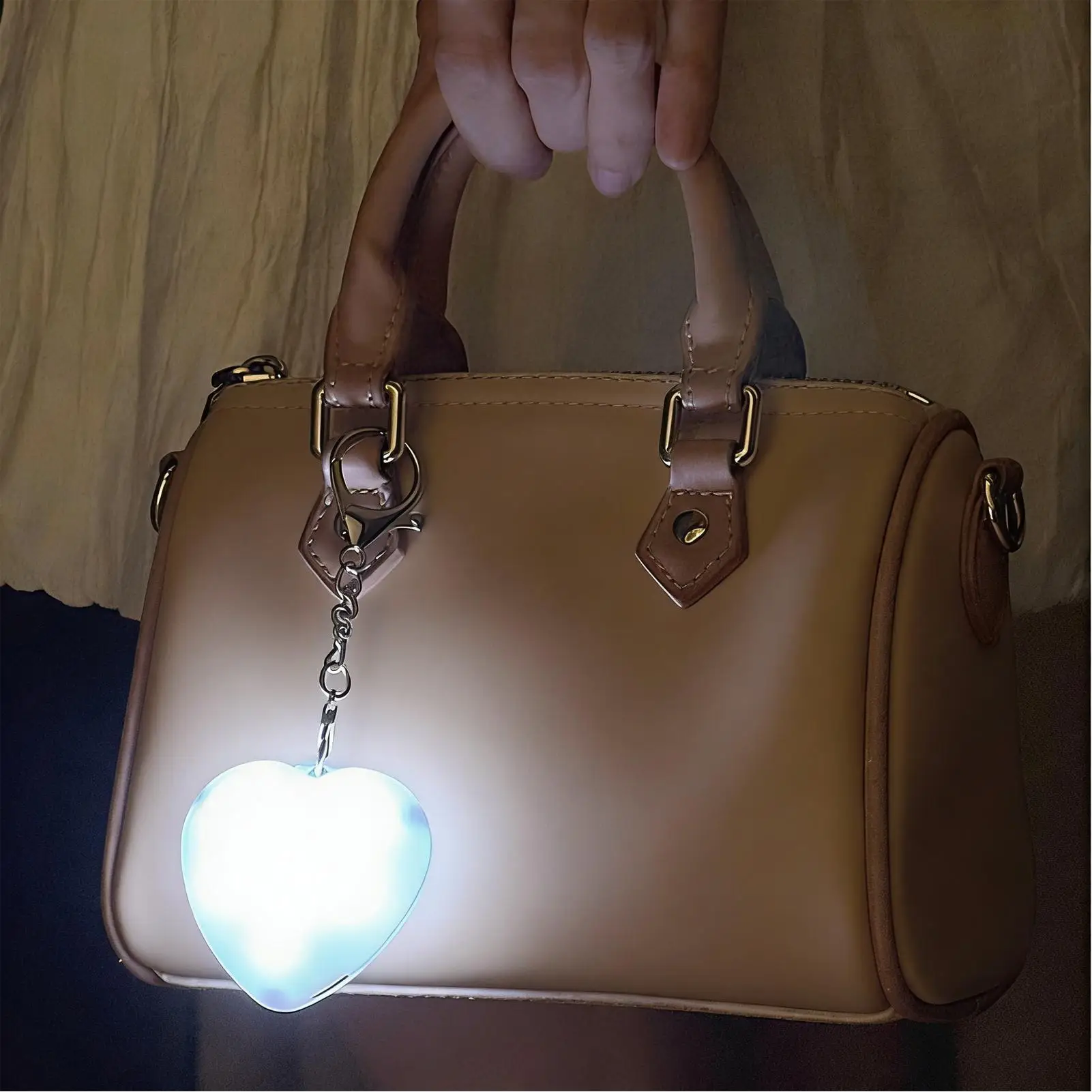 Keychain Flashlight Rechargeable Multifunctional Keyring Lamp Soft Nightlight Kids Teens Decor For Family Children Home Travel