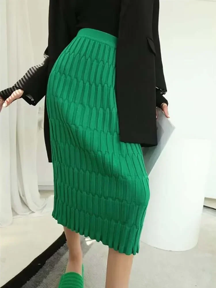 Elegant Women\'s Skirts Green Straight Knitted Skirts Womens High Waist Autumn Casual Slim Strech Long Skirt Women Fashion 2024