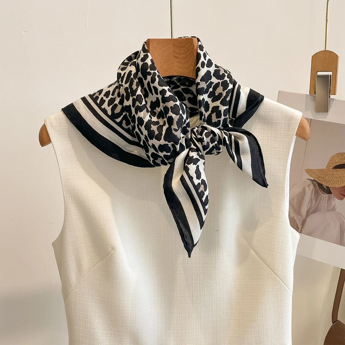 

Scarf For Woman Square Silk Scarf Hijab Luxury Headscarf Neckerchief Wraps Ribbon Shawl Bandana Accesories Headband