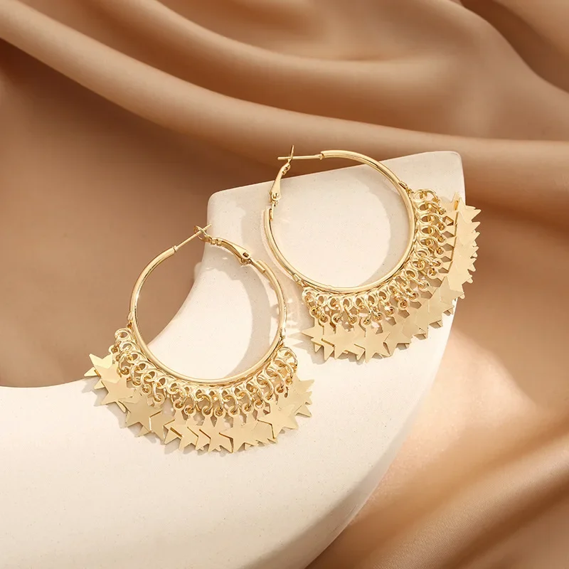 New Fashion Golden Sequins Metal Tassel Hoop Earrings Luxury Trendy Temperament Ear Piercing Earrings for Women Jewelry Gift