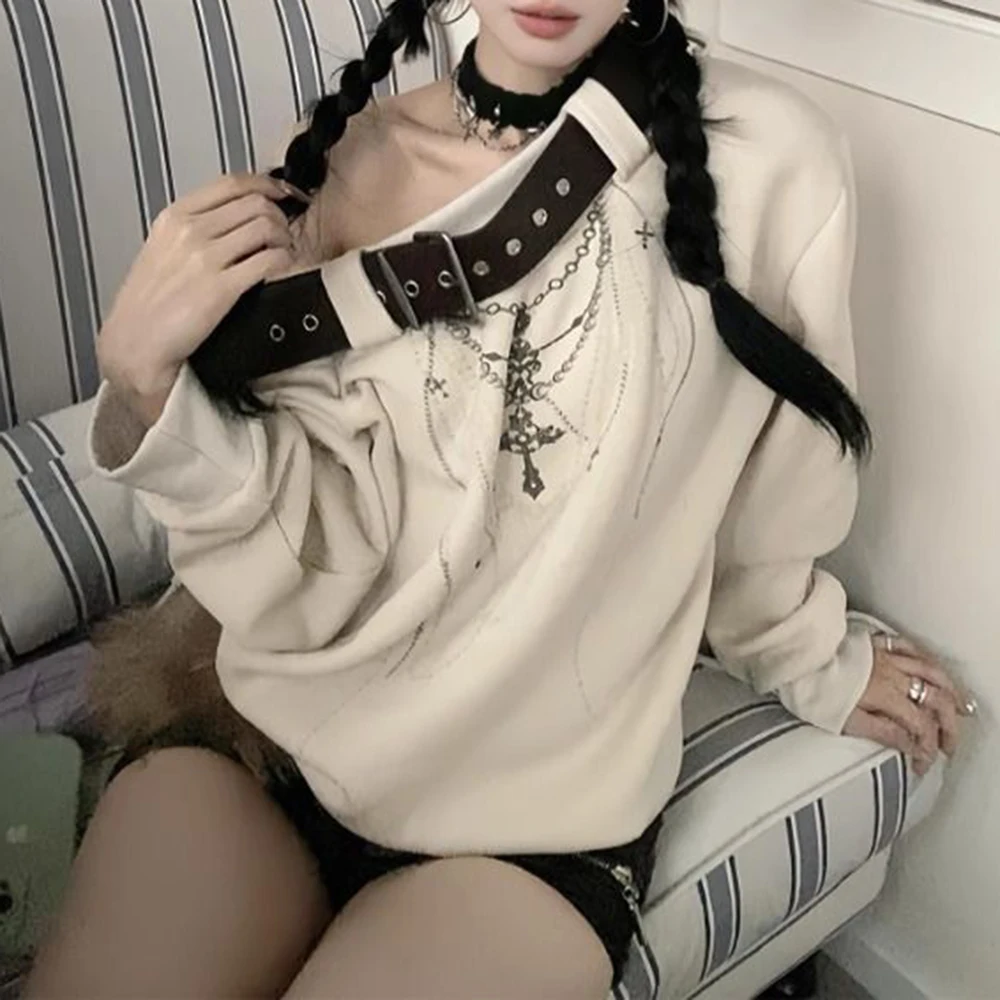 

Subculture Spice Girl Long Sleeve One Line Crossbody Shoulder Belt Sweatshirt Women's Fall New Necklace Print Loose Casual Top