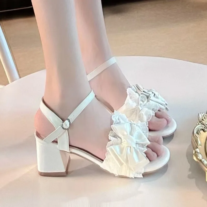 

Round Open Toe Women's Summer New Elegant Hollow Out Breathable Block Heel Sandals Women Bow Embellishment Fashionable Sandals
