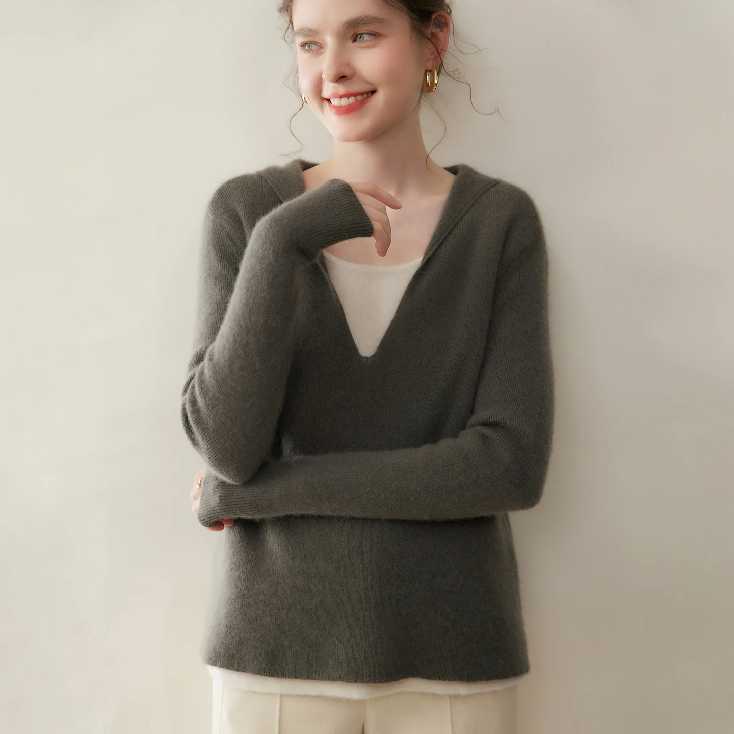 Luxury Cashmere Hooded Fake Two Piece Sweater 2025 Autumn Winter Color Blocked Soft Loose Knitted Hoodie Warm Fashion