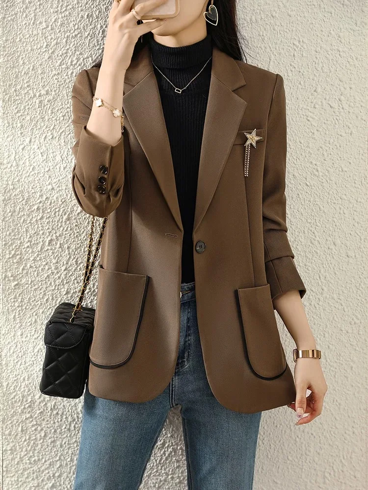 Caramel Long Sleeve Small Suit Jacket Casual High-End Design Autumn New Women's Fashion Commute Style Pure Color Button up