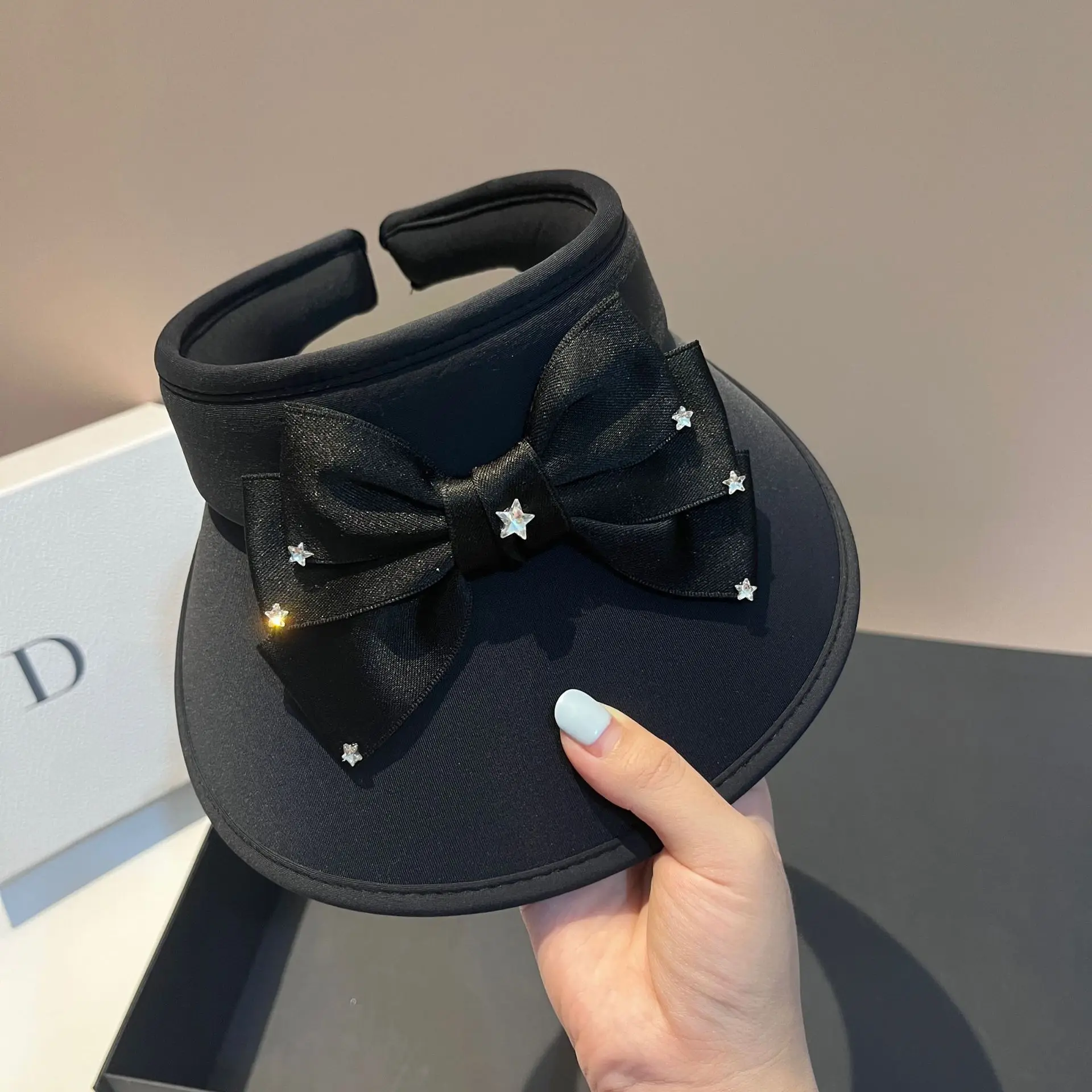 

2025Summer New! Women's Original Design Double - Sided Ice - Silk Empty Top Hat Little Star Bow,Big Brim,Sunscreen, Light Luxury