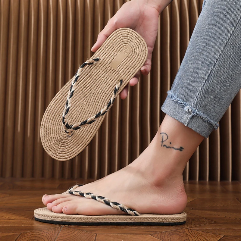 Men Slippers Summer Breathable Beach Leisure Shoes Slip On Mens Flip Flops Lightweight Soft Unisex Slipper Pantuflas Hombre
