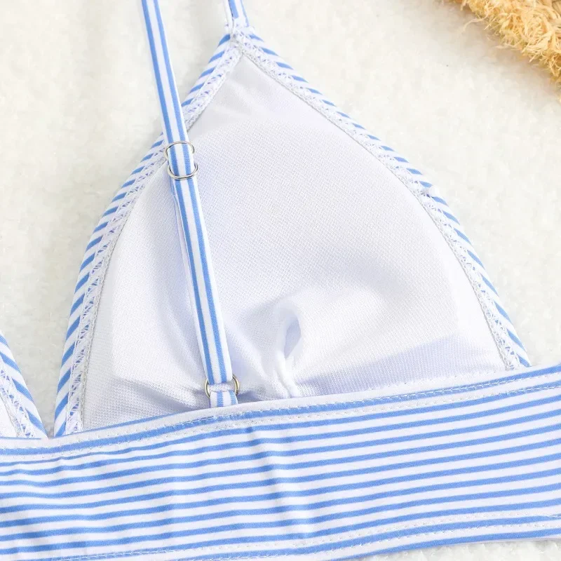 2025 nuevo estilo, venta rápida, Bikini con estampado a rayas, traje de baño separado Sexy para mujer, conjunto de Bikini de dos piezas para playa