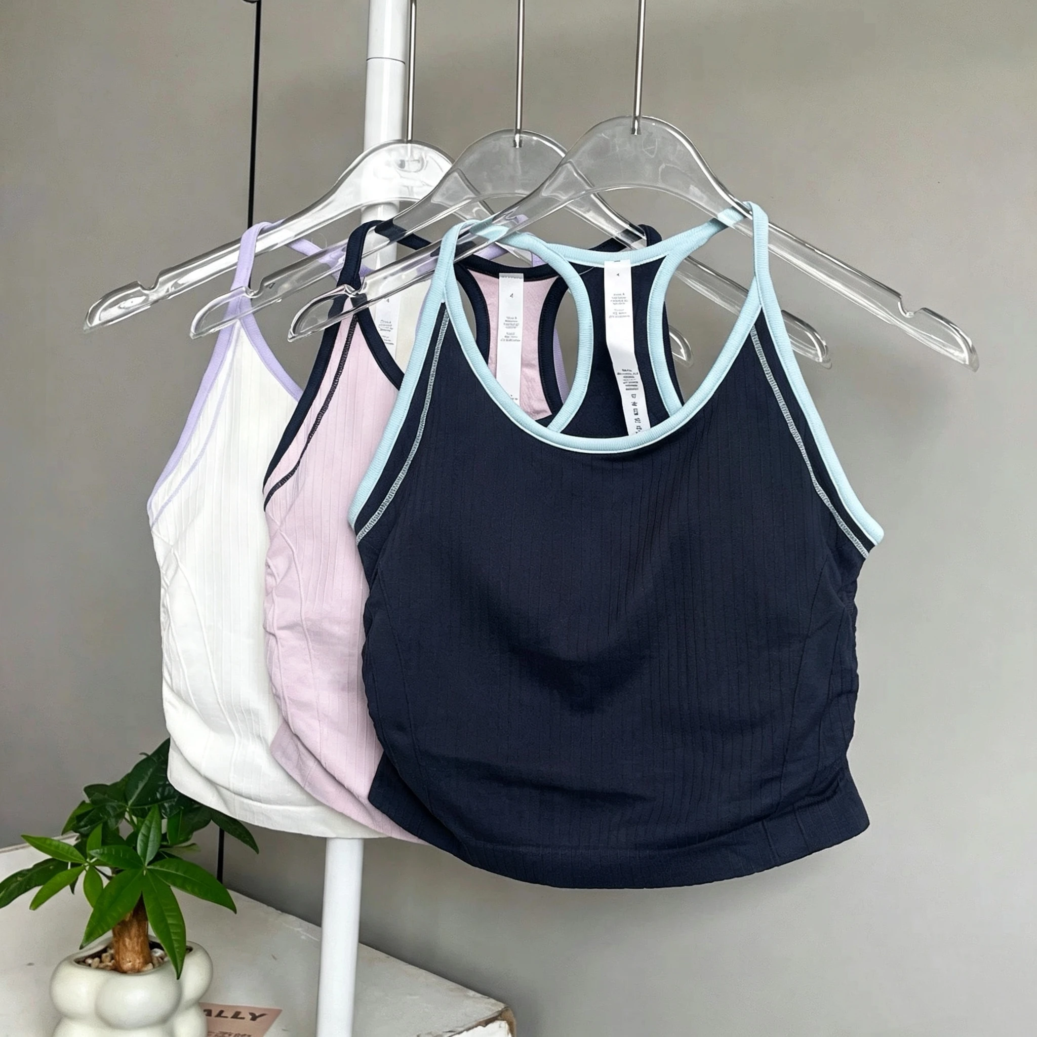 Soutien-gorge de sport en tric - Pilates & Yoga Unleashed International Academy Yonkers avis et prix