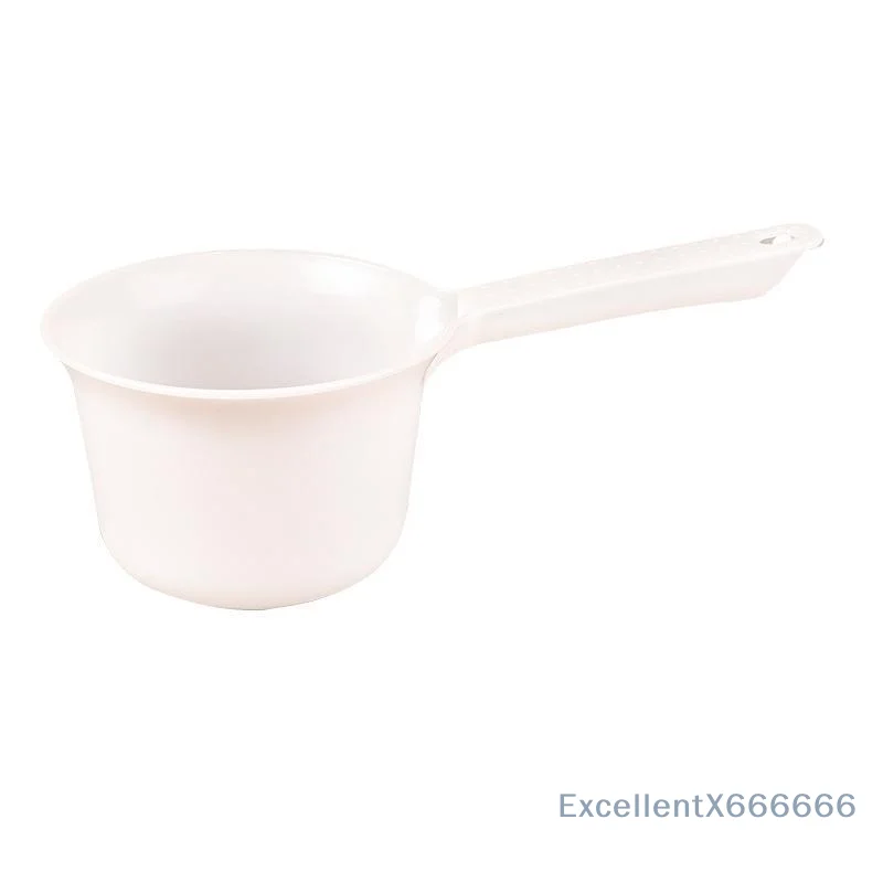 Kitchen Water Scoop Long Handle Plastic Ladle Bath Scoop Household Water Ladle Soup Dipper Garden Use White Serving Spoons