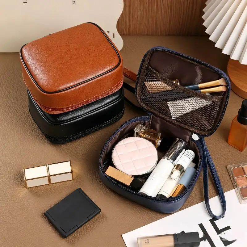 New PU Lipstick Storage Pouch Large Capacity Oil Wax Style Travel Cosmetic Case Waterproof Portable Leather Makeup Bag Daily Us