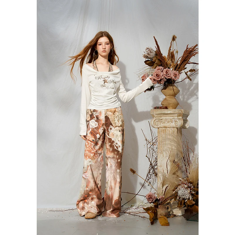 ELFSACK Women Y2K Long‑Sleeve T‑Shirt with Letter Star Print Draped Cowl Neck Ruched Slim Top for Fall Daily Outfit