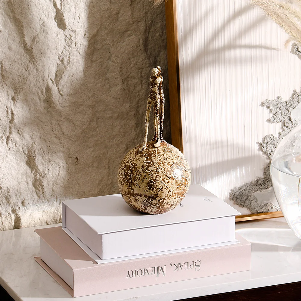 Wholesale  Handmade  Custom Home Decor Metal Casting Home Decor Luxury Ornaments Interior Decoration and Accessories for Home