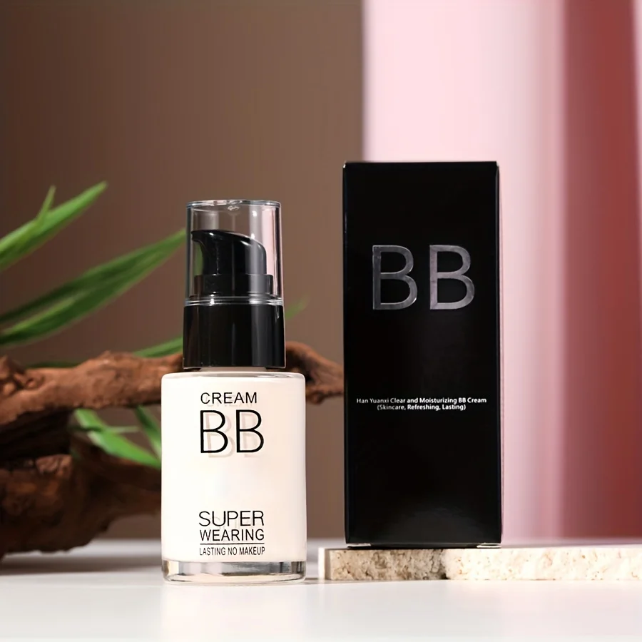 Refreshing and beautifying lotion BB cream moisturizing and isolating liquid foundation