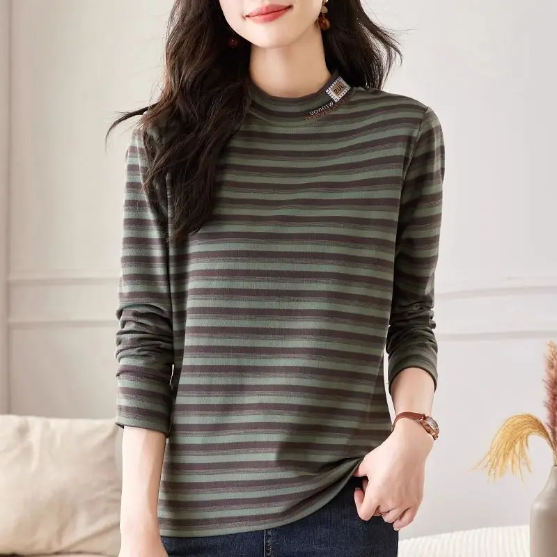 

Develvet Striped Base Shirt for Women in Autumn and Winter New Half-high Neck Long-sleeved T-shirt Thermal Inner Wear