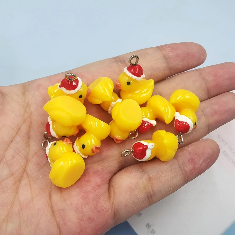 10pcs Cartoon Simulated Animals Christmas Hat Yellow Duck Charms Diy Earrings Necklace Jewelry Making Cute Funny Pendant C111