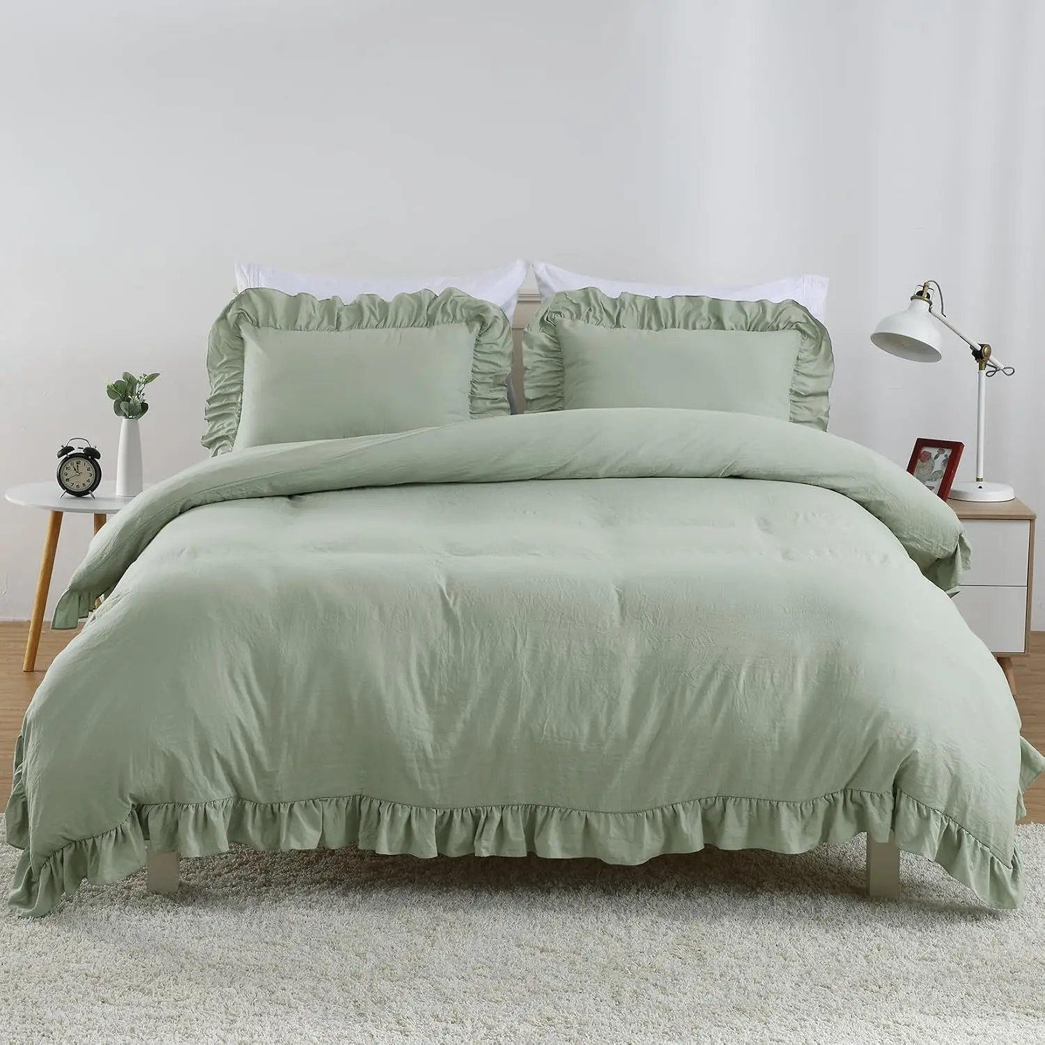 King Size Ruffle Duvet Cover Set – Soft Washed Microfiber, 3-Piece Vintage French Country Bedding, Button Closure & Corner Ties, Includes 104