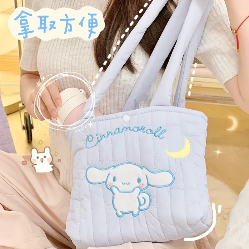 Sanrio Hello Kitty My Melody Shoulder Bag Kawaii Girl Heart Cute Large Capacity Bag Girl Office Worker Student Commuter Handbag