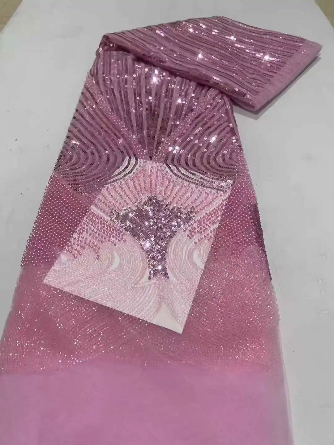 نسيج الدانتيل الأفريقي 2025 الترتر مطرز التطريز العريس النيجيري الزفاف عالية الجودة الفرنسية تول أقمشة الدانتيل لحفل الزفاف