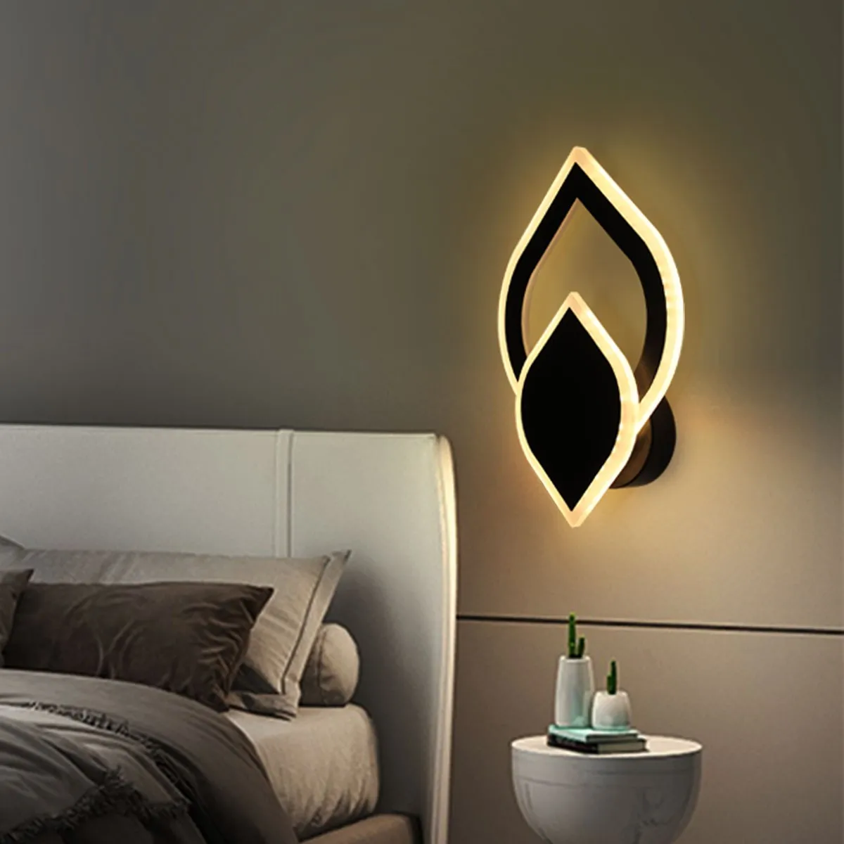 Modern LED Wall Wall Light Acrylic LED Wall Lamp Indoor Wall Lighting Fixtures Warmwhite for Bedside Hallway Living Room Bedroom