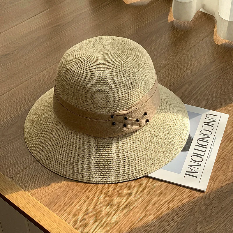 

French Hepburn Style Straw Hat 2025 New Summer Wide Brim UV Protection Foldable Sun Hat for Women Beach Vacation Elegant