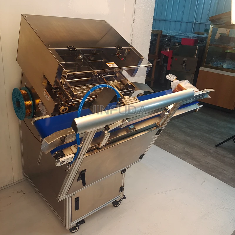 High Quality Semi-automatic  Donuts Bread Twist Tie Tying Packing Machine