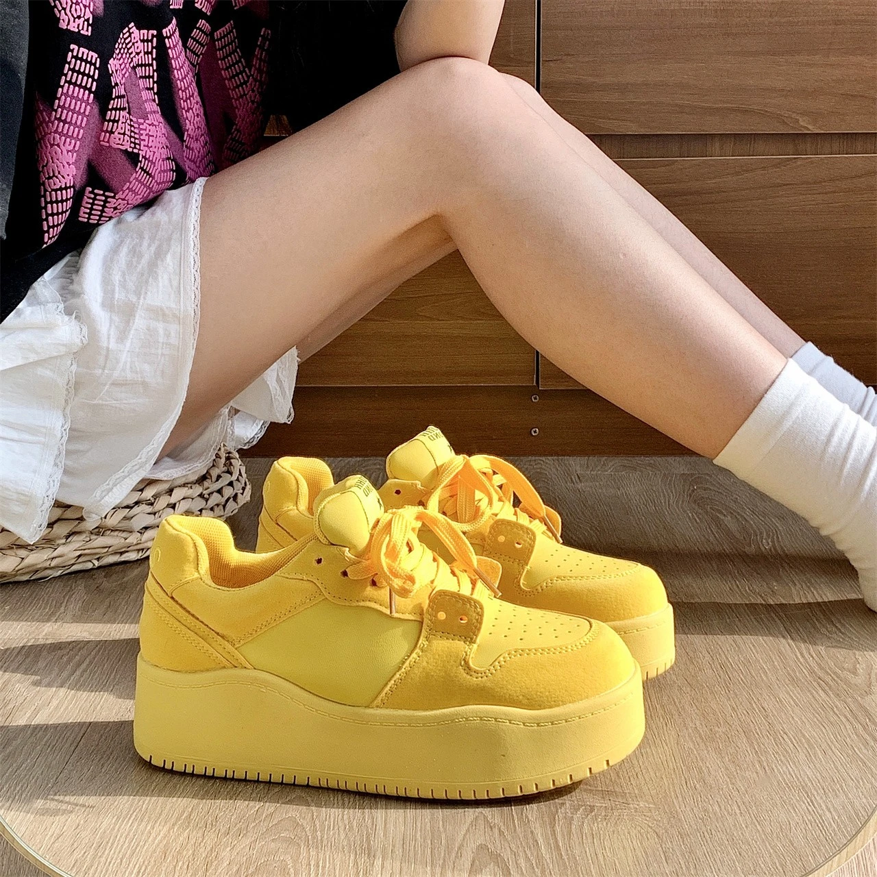 Lace Up Solid Color Round Head PU Shoes for Women 2024 Hot Sale Women's Vulcanize Shoes Summer Outdoor Breathable Women Sneakers