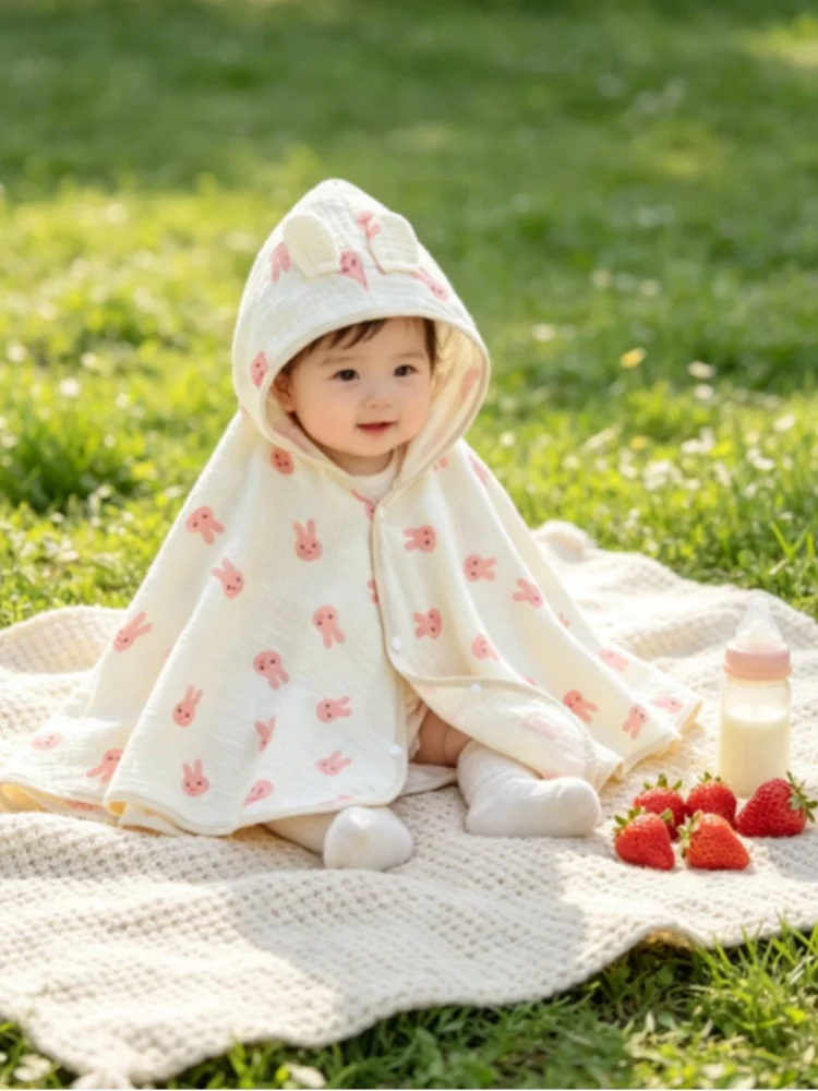 Baby Gauze Cape Bath Towel, Soft and Absorbent. Baby Hooded Cape, cartoon Style Bathrobe, Children's Bath Towel.
