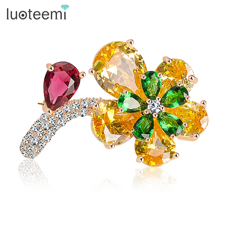 LUOTEEMI Luxury Big Red Yellow Flower Brooch for Women Multicolor Cubic Zircon Bridal Wedding Dress Accessories Christmas Gifts