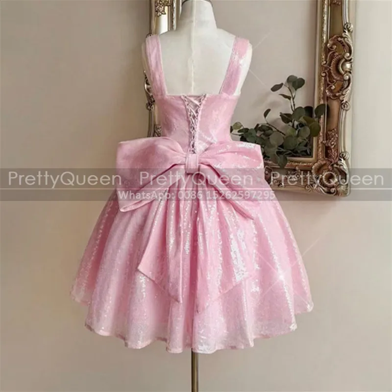 

Pink Sequins Short Bridesmaid Dresses With Bow A Line Customized Spaghetti Square Neck Sleeveless Wedding Party Dress