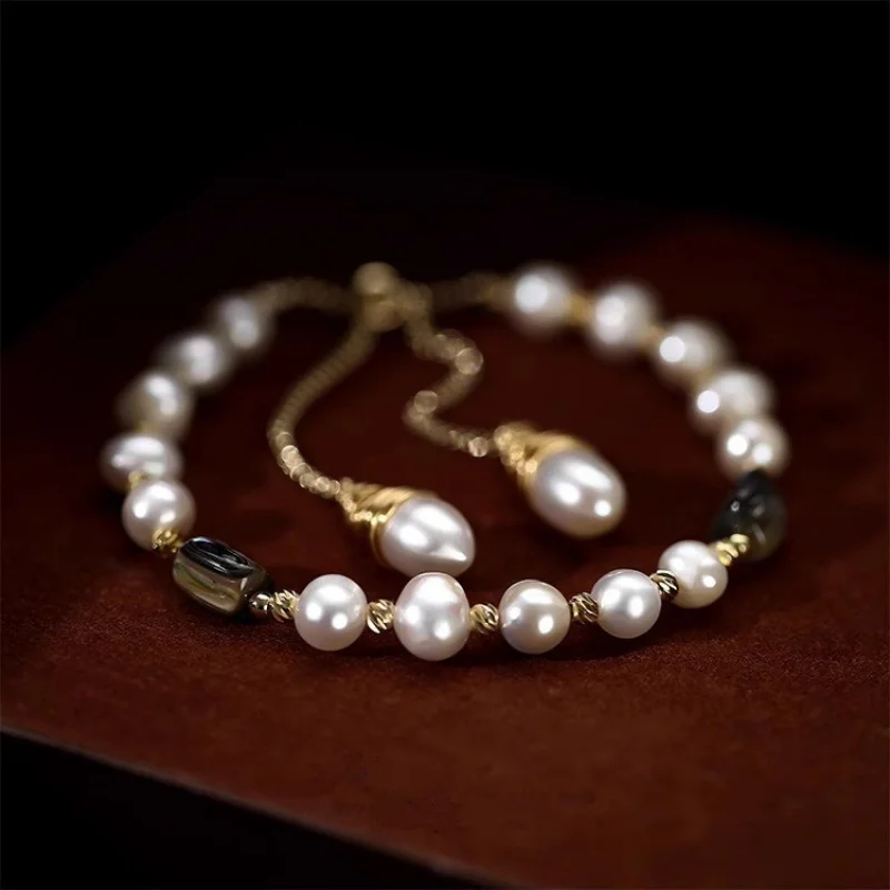 

Irregular Baroque Freshwater Pearl Abalone Shell Beaded Bracelet for Women Elegant Trendy Light Luxury Niche Female Jewelry