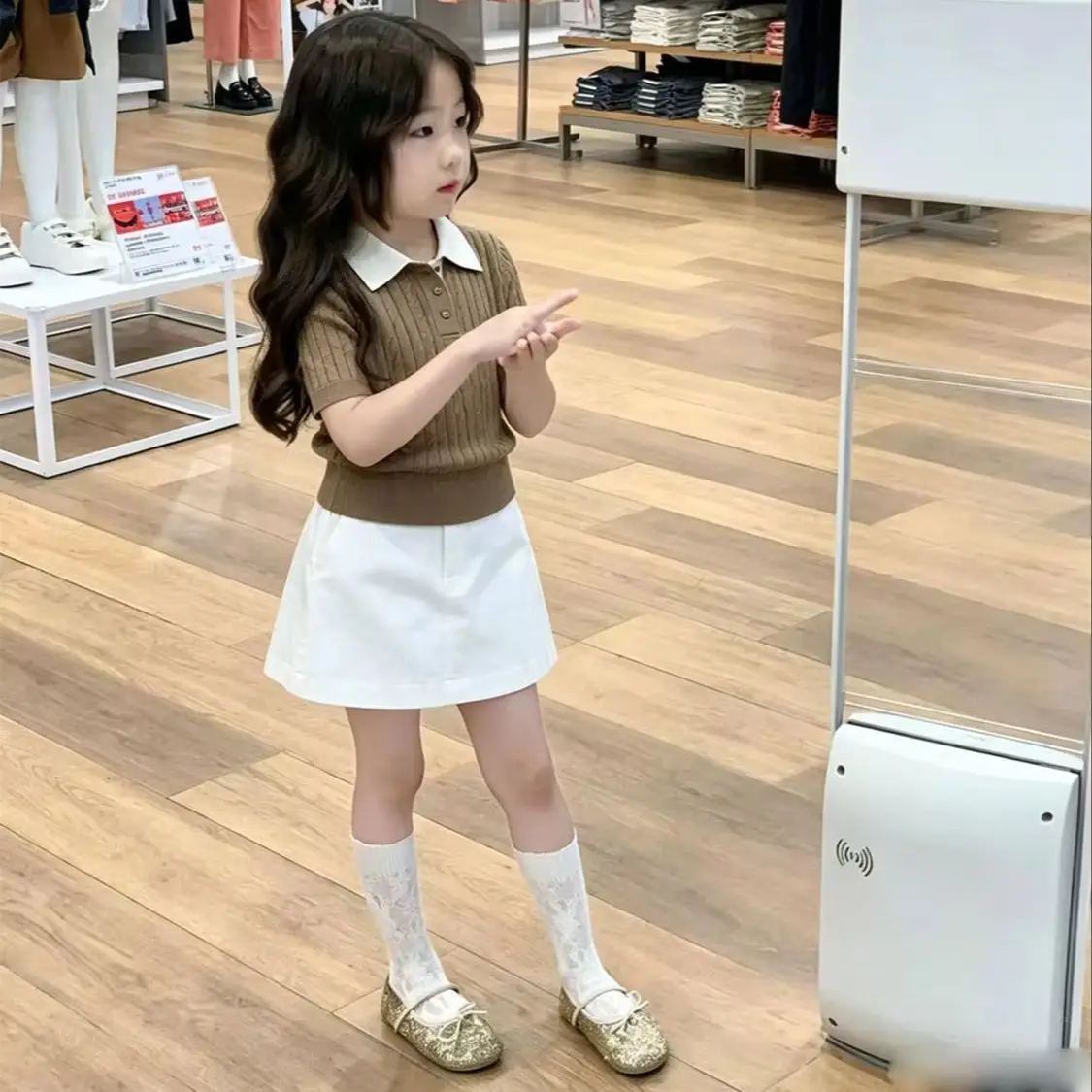 Girls Summer Outfit New Vintage Twisted Color Polo Neck Short Sleeve Knitted Top plus White Half Skirt 2-Piece Set