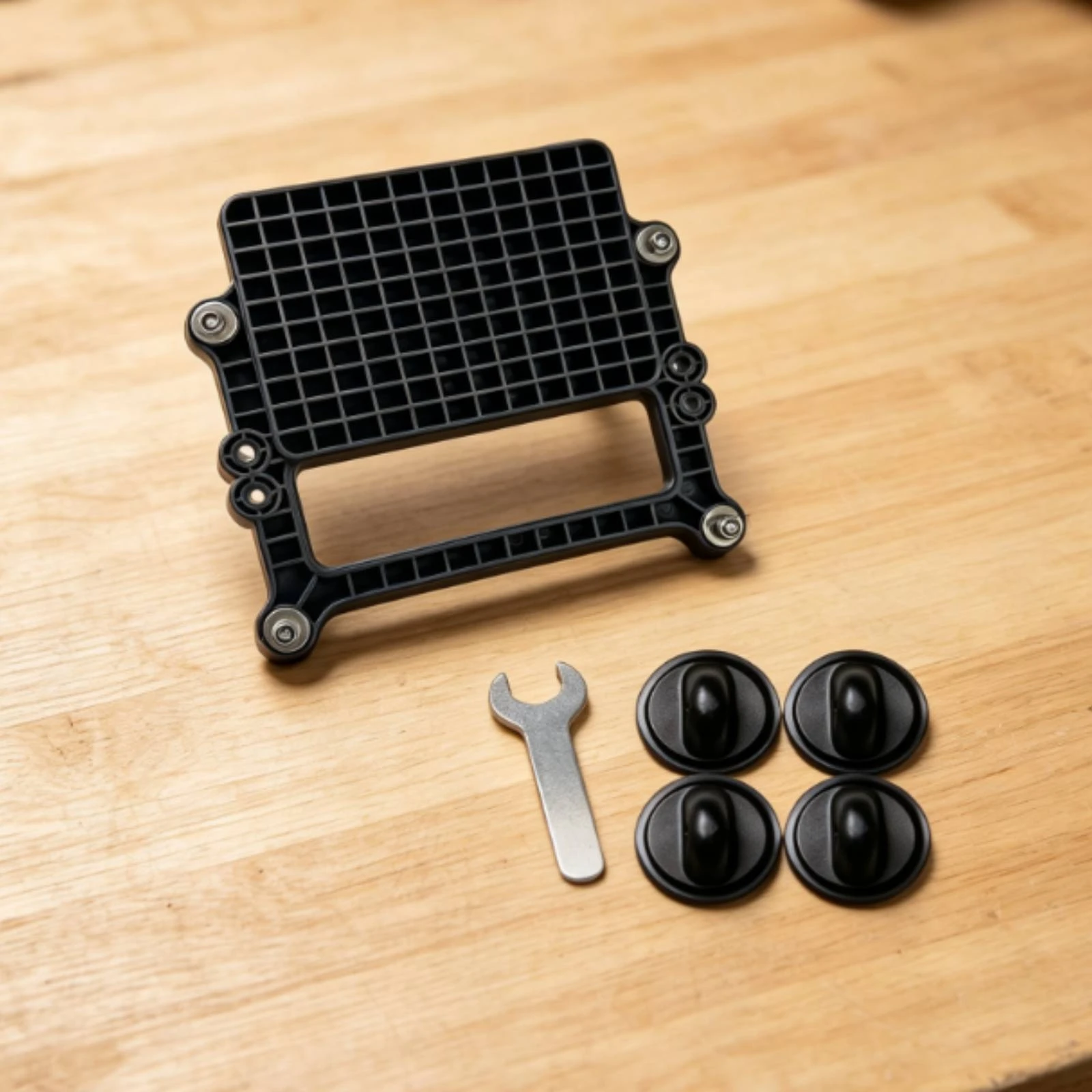 Transom Mounting Bracket with Fasteners Molded Outboard Motor Bracket Boat Motor Mount with Wrench Compact Long-Lasting