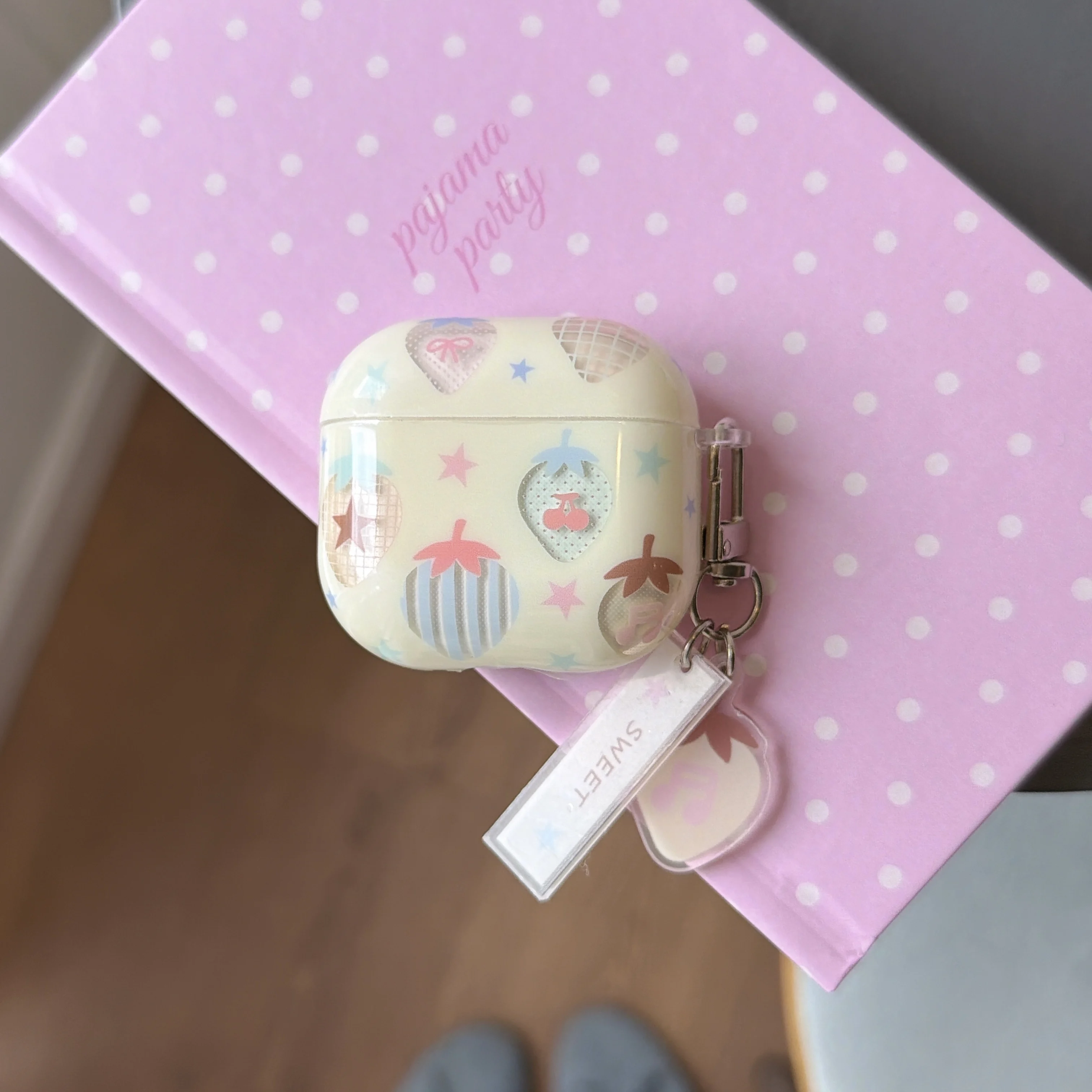 Simple Cute Stripe Polka Dots Plaid Star Hollow-Out Strawberry Protective Earphone Cover Case For AirPods 2 3 4 5 Pro Pro2 Pro3