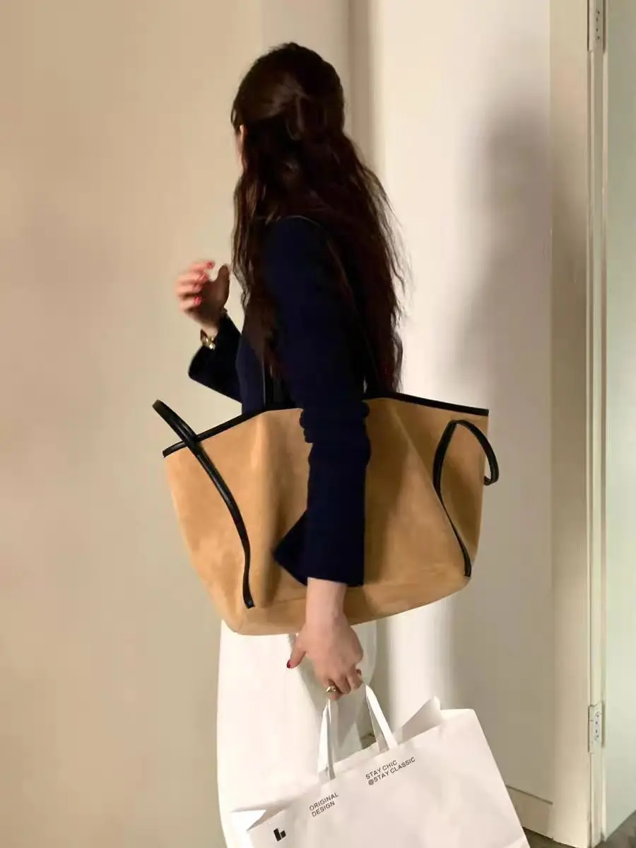 LEFTSIDE Big Faux Suede Shoulder Bags for Women 2024 Winter Y2K New Luxury Fashion Designer Trend Female Tote Bag Lady Handbags