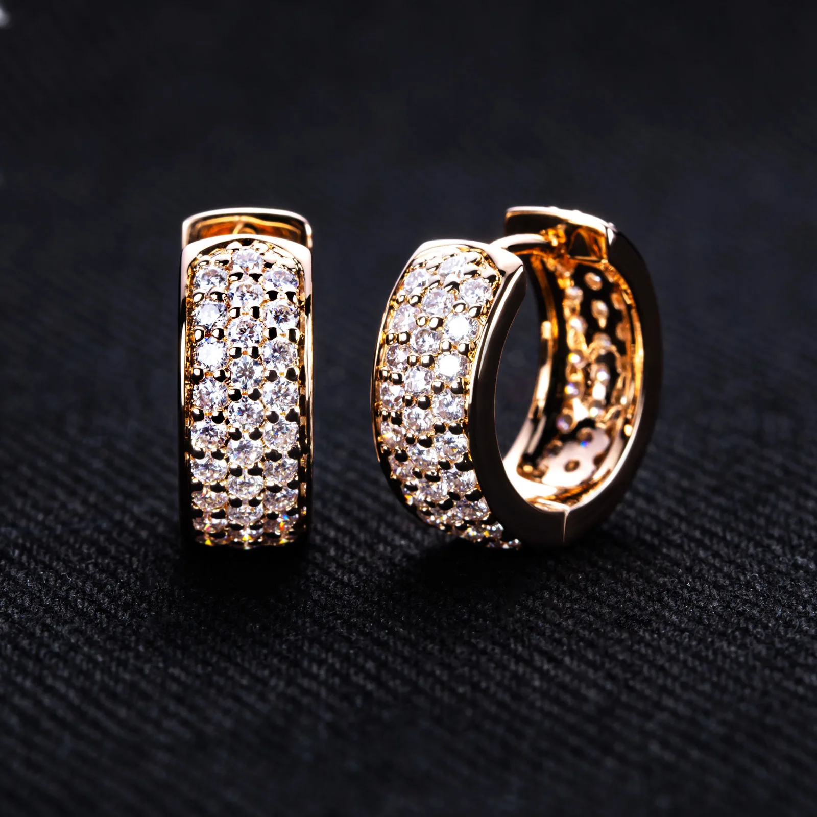 Halaile S925 فضة/وردي/ذهبي مويسانيتي صف وأقراط للرجال والنساء تألق غرامة مجوهرات ضوء الموضة الفاخرة