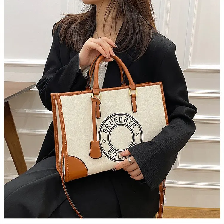 

Модная сумка с трендовым дизайном, логотипом-буквой, сумка-кроссбоди для женщин, классическая дизайнерская сумка, стильная сумка для подгузников, вдохновленная Парижем.