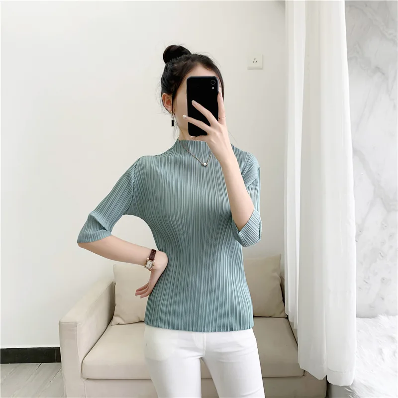 YUDX Miyake My Body My Choice 2023 New Solid Color Half Sleeve High Neck Slim Miyak Women\'s Large Size Casual Spring Summer Top