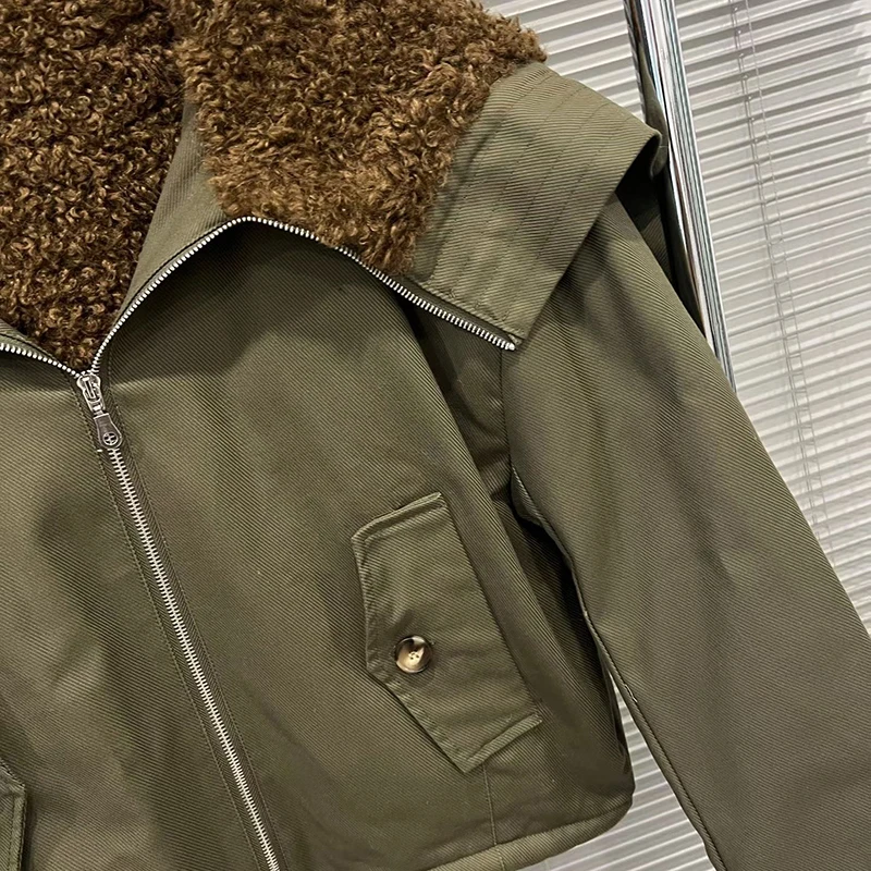 KBQ 2025 Inverno New American Street Cappotti retrò per le donne Colletto blu scuro Cerniera Giacca corta con cappuccio Moda invernale femminile Stye Nuovo