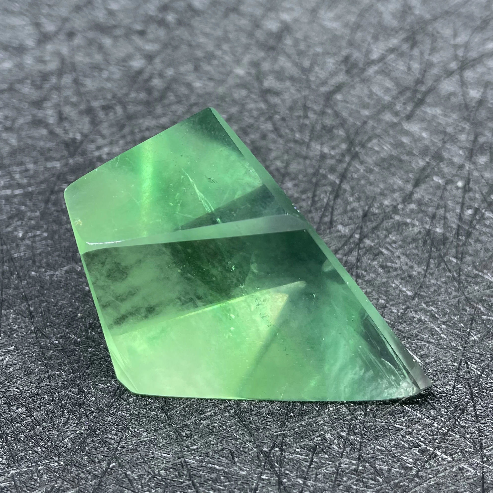 Natural Stone Green Fluorite Free Form Quartz Crystal Rock Decoration Gift Rough Polished Healing Reiki