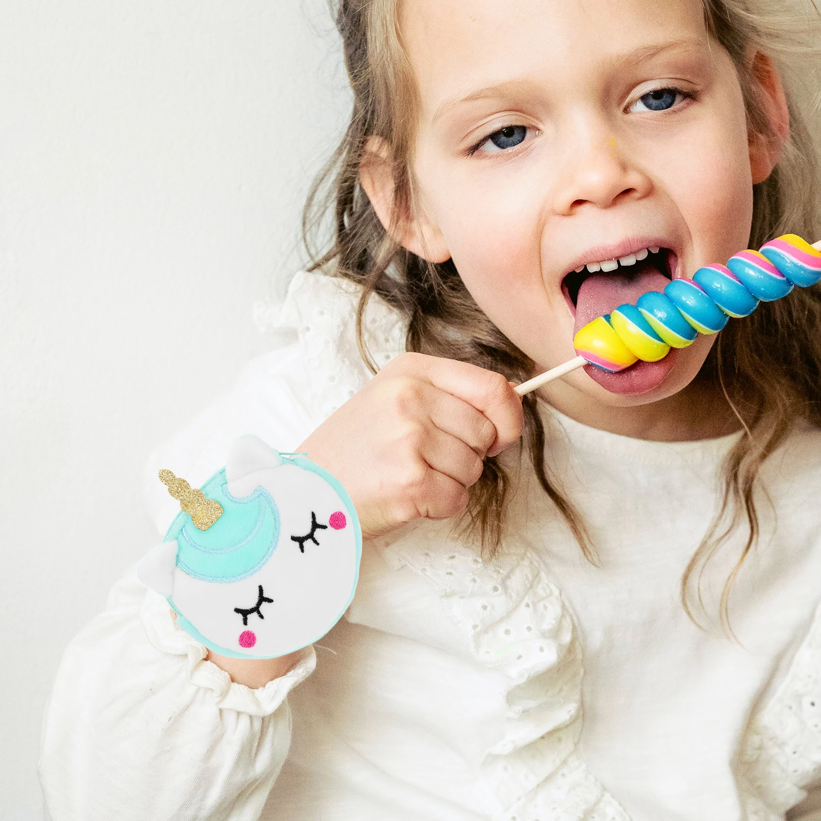 2 Pcs Unicorn Bracelet Kids Slap Bracelets Cartoon Boys Party Bag Fillers Bags